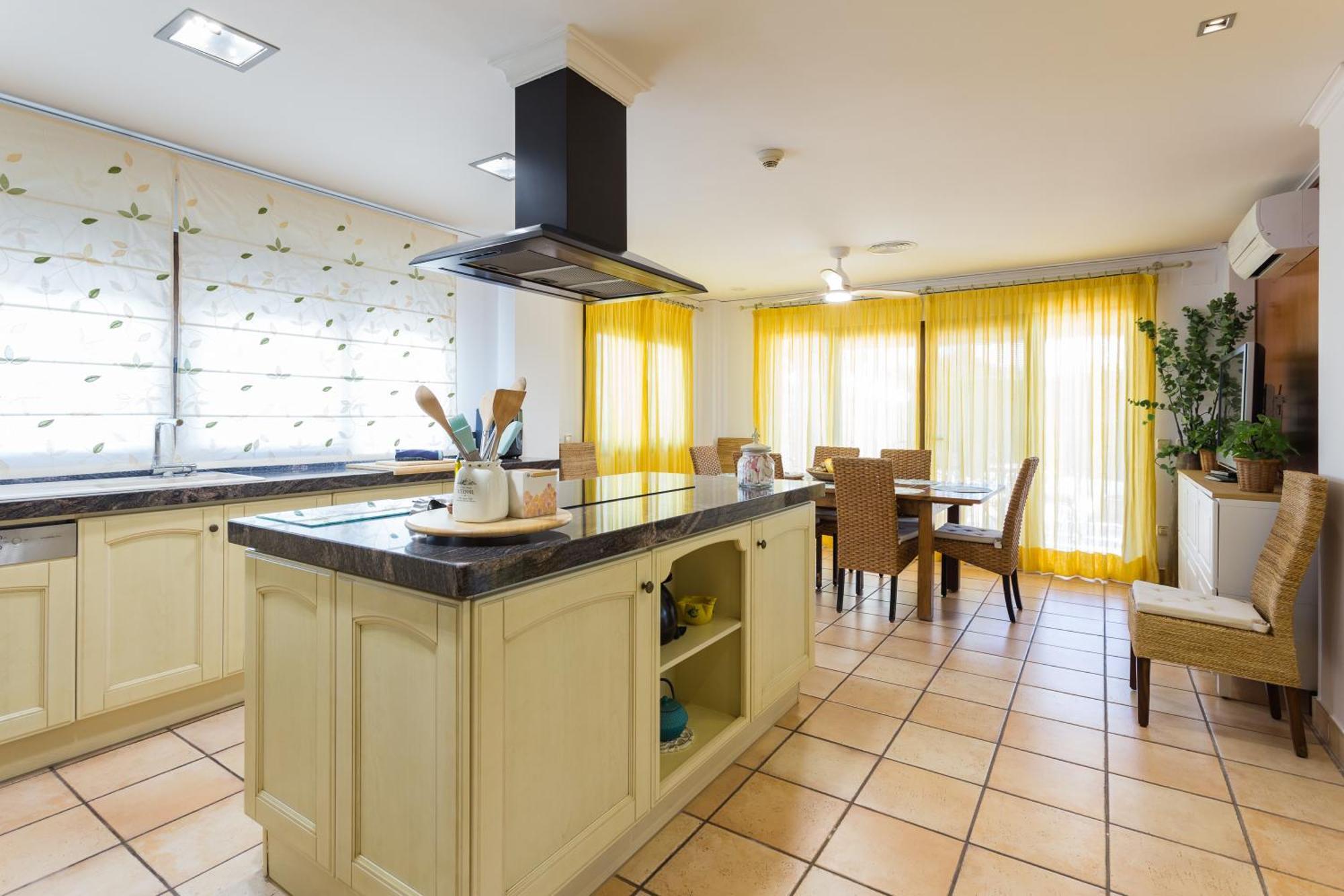 Resort Villa Luny 甘迪亚 外观 照片